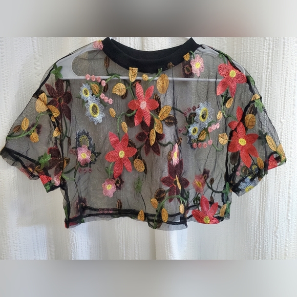 SHEIN Tops - M SHEIN Black Sheer Floral Embroidered Crop Top